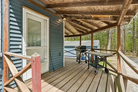 253 Yarmouth Road Gray ME 04039
