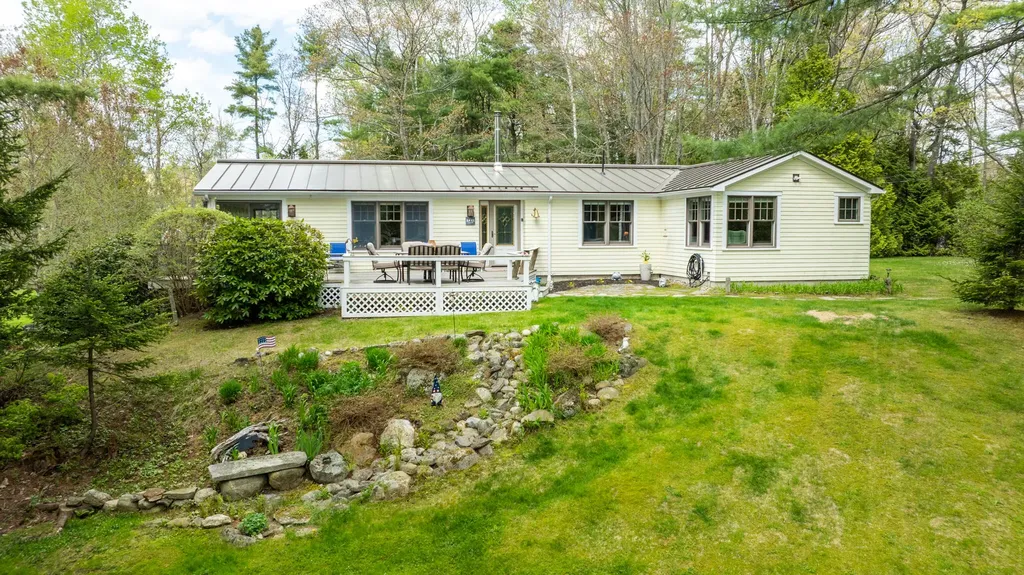 121 Brickyard Cove Road Harpswell ME 04079