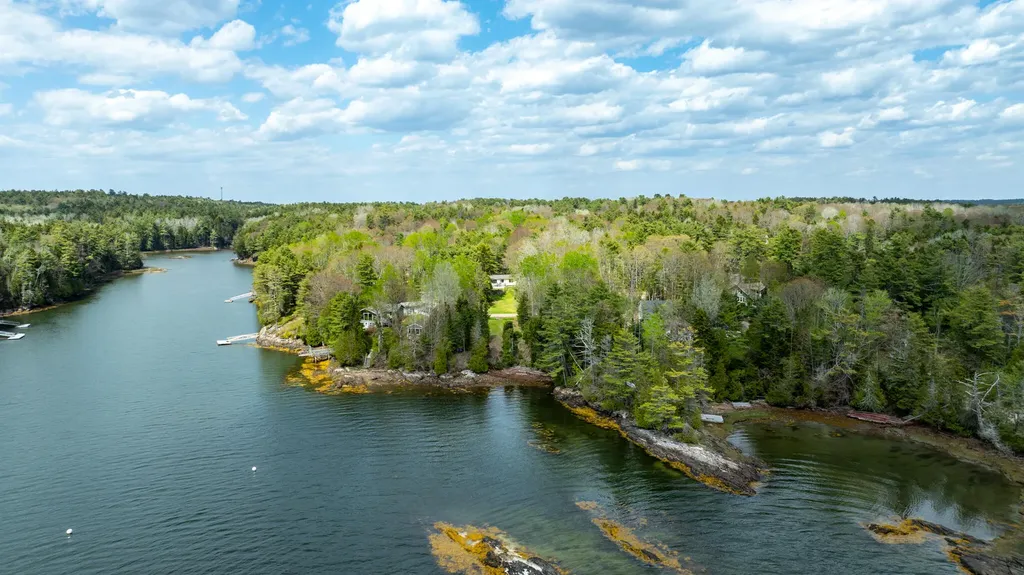 121 Brickyard Cove Road Harpswell ME 04079