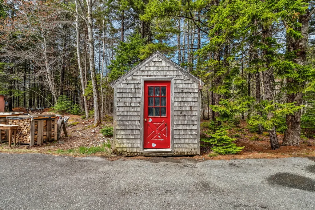 468 Indian Point Road Bar Harbor ME 04609