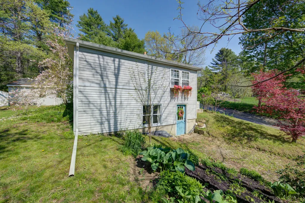 14 Webster Road Greene ME 04236
