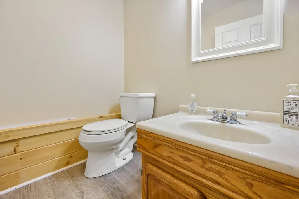 41 High Street Ellsworth ME 04605
