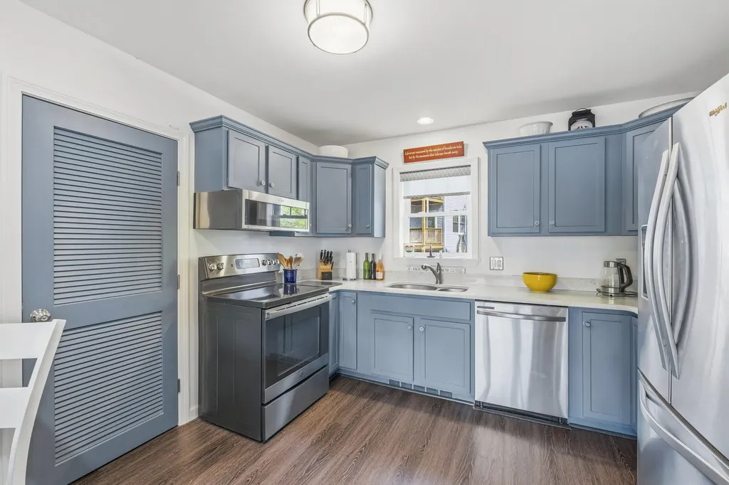 35 Barefoot Cottage Road Wells ME 04090