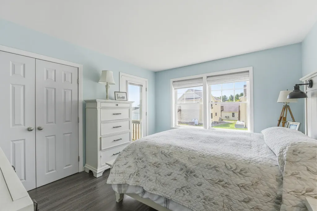 35 Barefoot Cottage Road Wells ME 04090