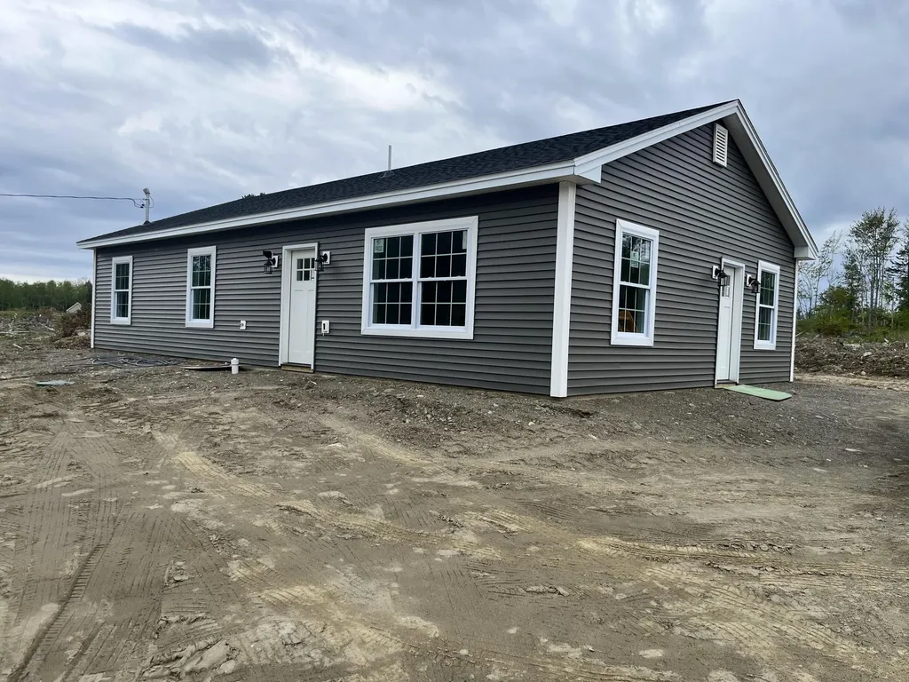 284 Merrill Road Levant ME 04456