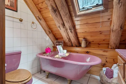 22 Birchwood Lane Poland ME 04274