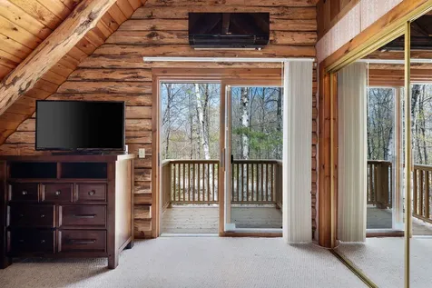 22 Birchwood Lane Poland ME 04274