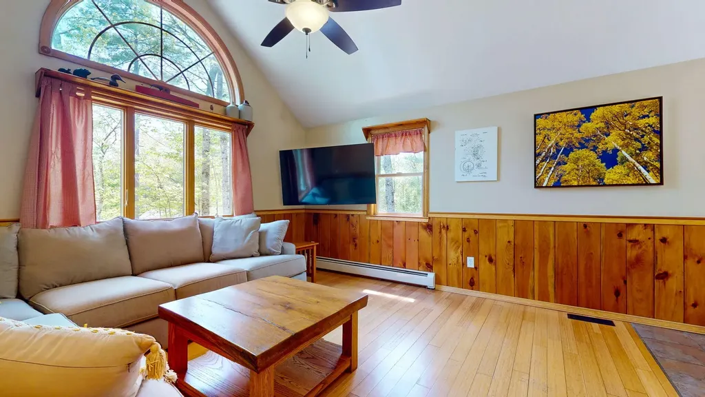 21 Meadowbrook Drive Waterboro ME 04030