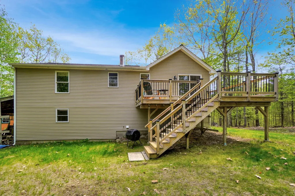 21 Meadowbrook Drive Waterboro ME 04030