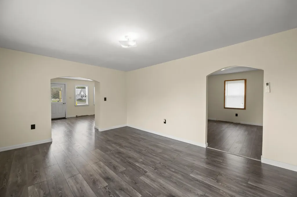 15 Lagrange Road Howland ME 04448