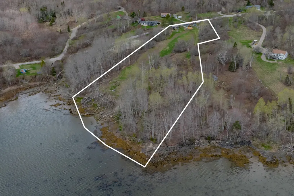 318 West Kennebec Road Machias ME 04654
