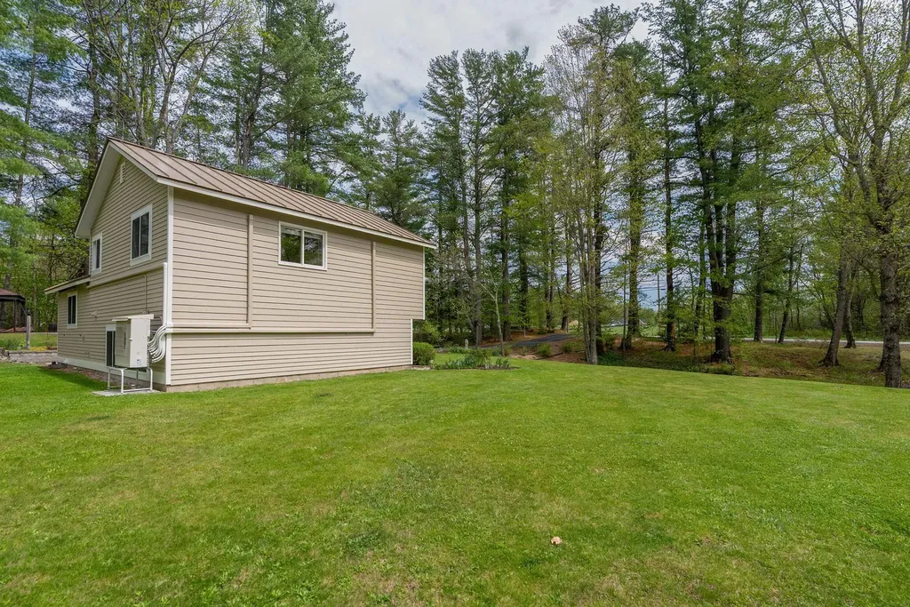 77 Wood Road Gorham ME 04038