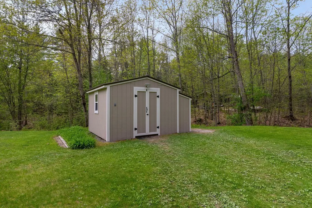 77 Wood Road Gorham ME 04038
