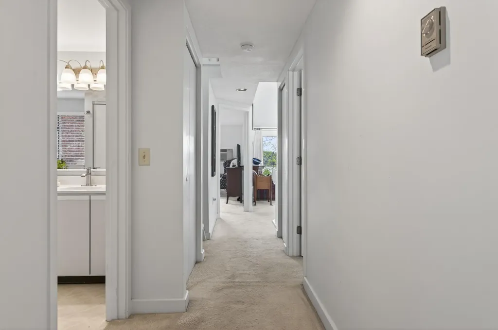 4 Goodridge Drive Naples ME 04055