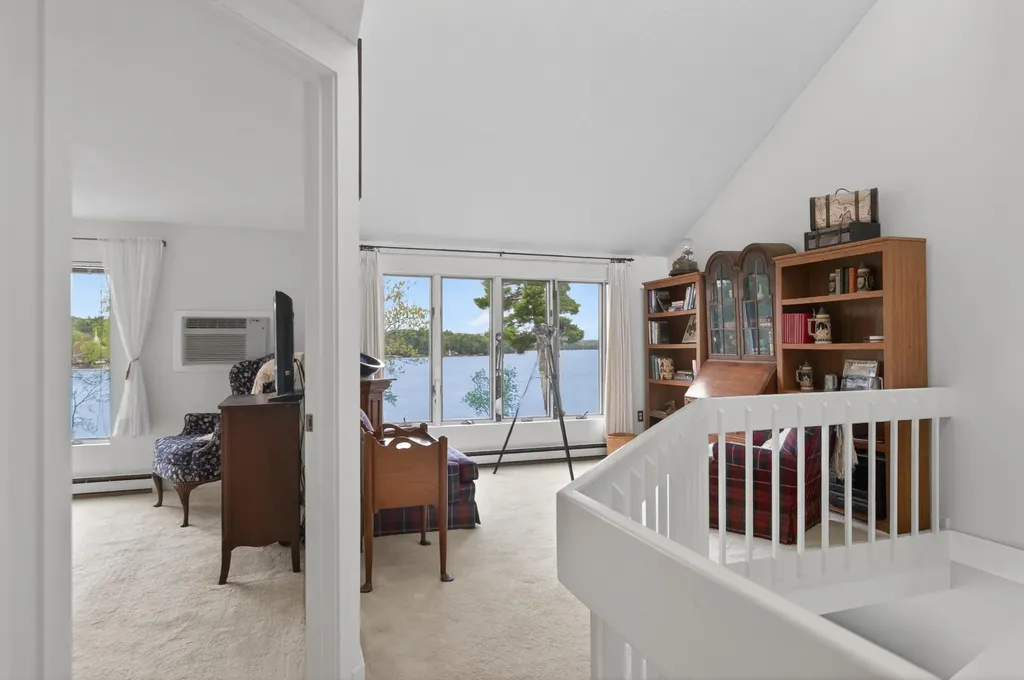 4 Goodridge Drive Naples ME 04055