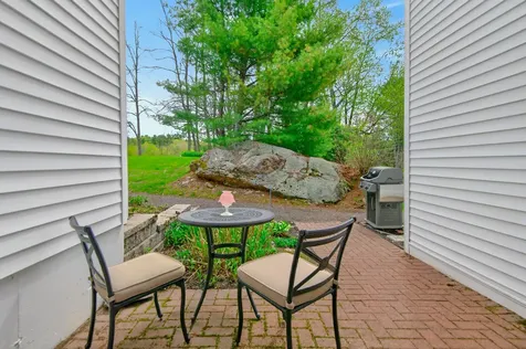 4 Goodridge Drive Naples ME 04055