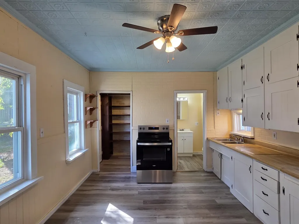 14-16 Kendall Street Augusta ME 04330