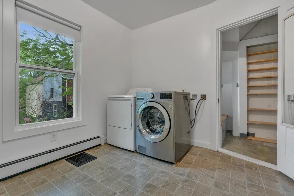 3 Harvard Street Auburn ME 04210