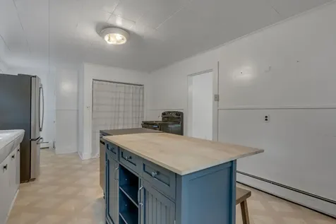 3 Harvard Street Auburn ME 04210