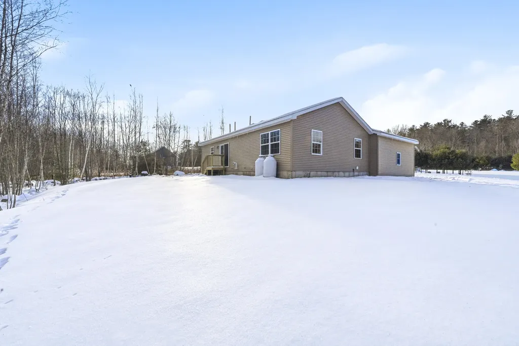 Lot 14 Autumn Lane Oakland ME 04963