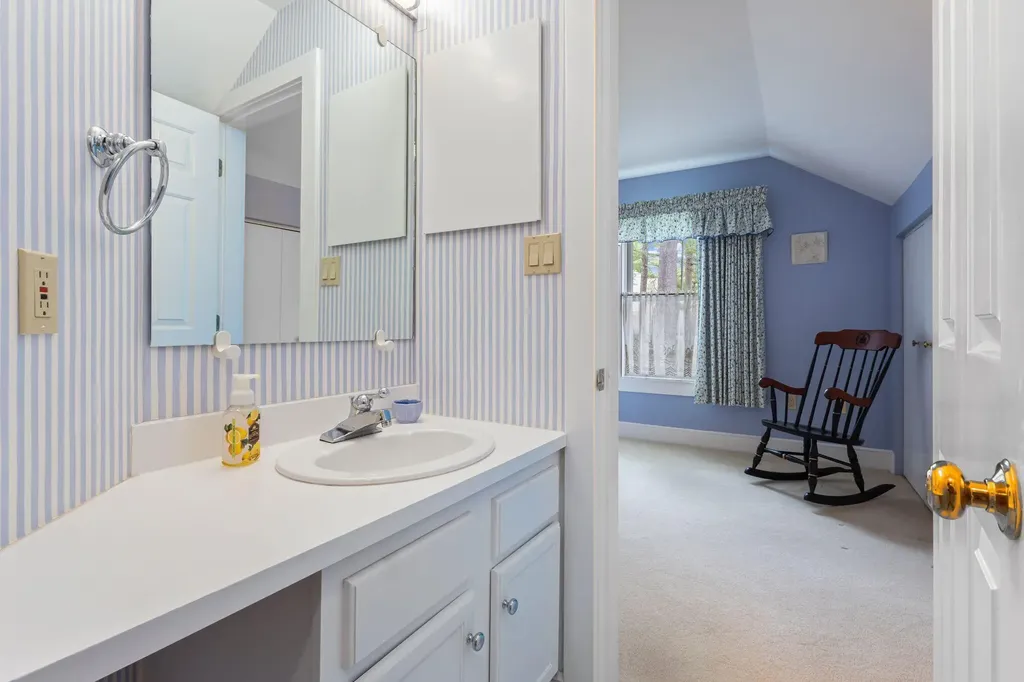 14 Wildwood Circle Portland ME 04103