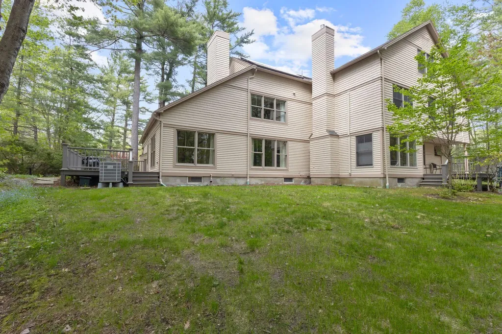 14 Wildwood Circle Portland ME 04103