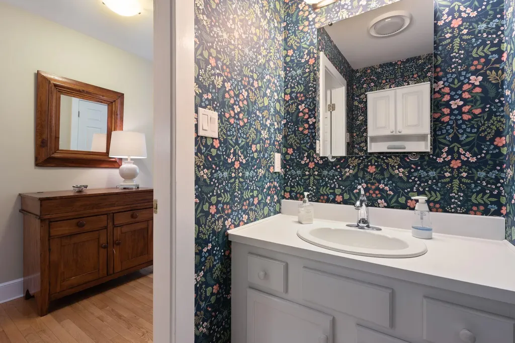 14 Wildwood Circle Portland ME 04103
