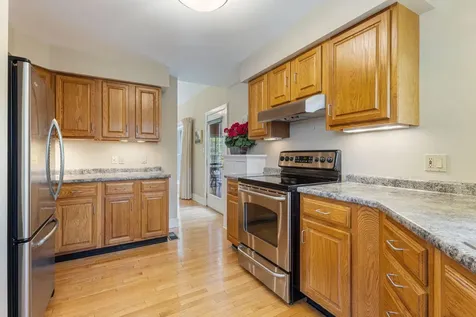 14 Wildwood Circle Portland ME 04103