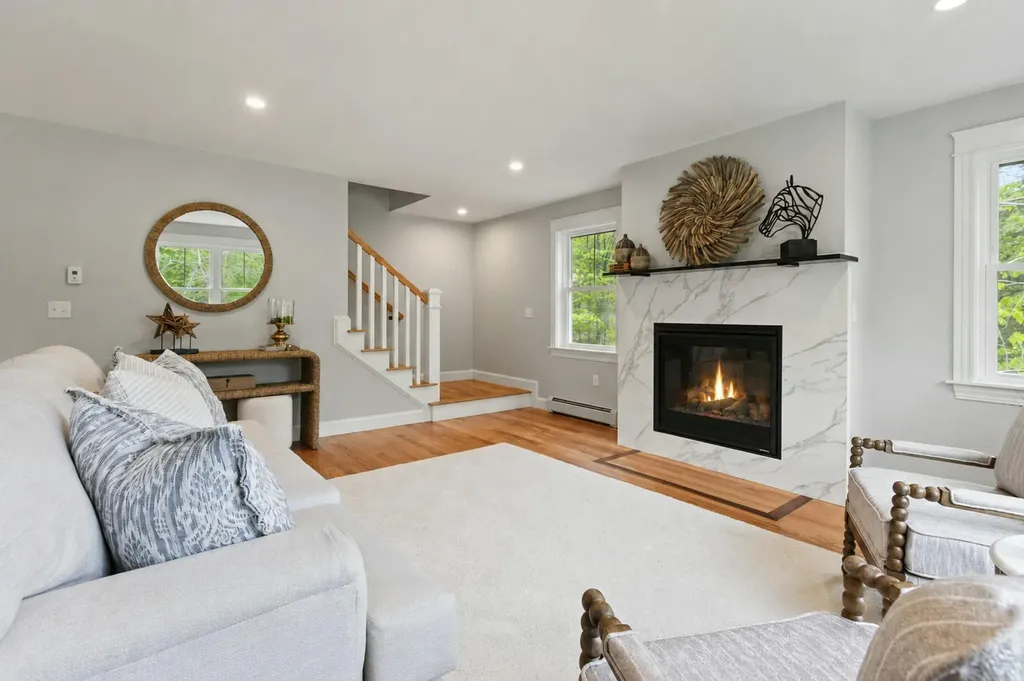 1 Friendly (on Land Of Nod Road ) Way Windham ME 04062