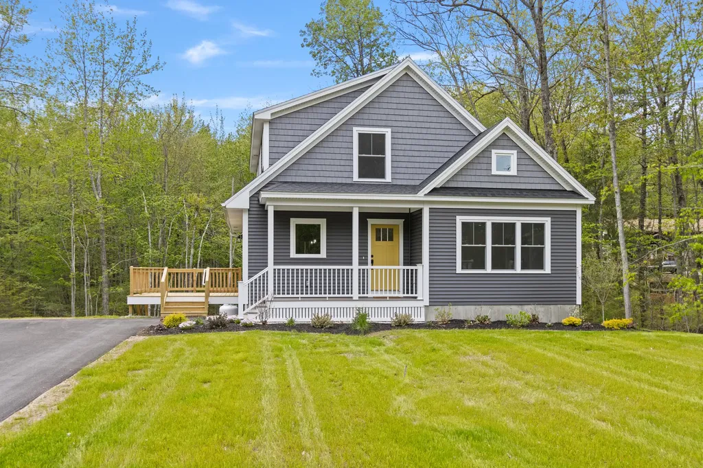 1 Friendly (on Land Of Nod Road ) Way Windham ME 04062