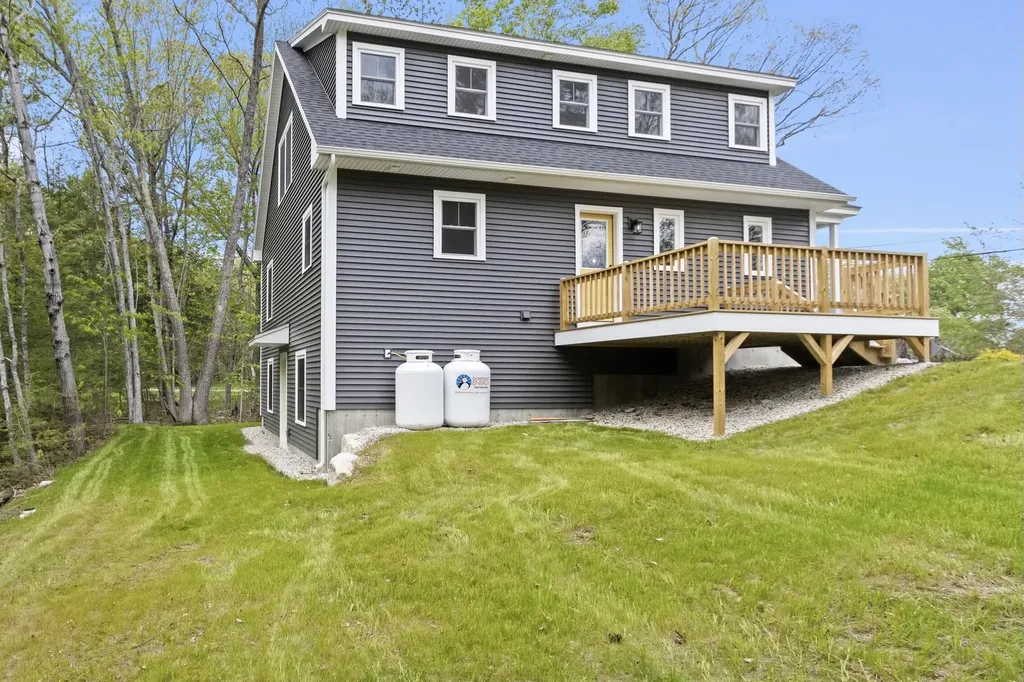 1 Friendly (on Land Of Nod Road ) Way Windham ME 04062