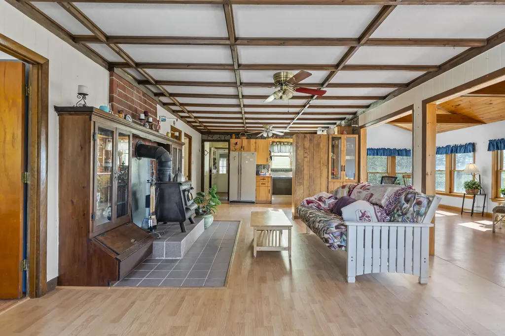 37 Spar Cove Road Phippsburg ME 04562