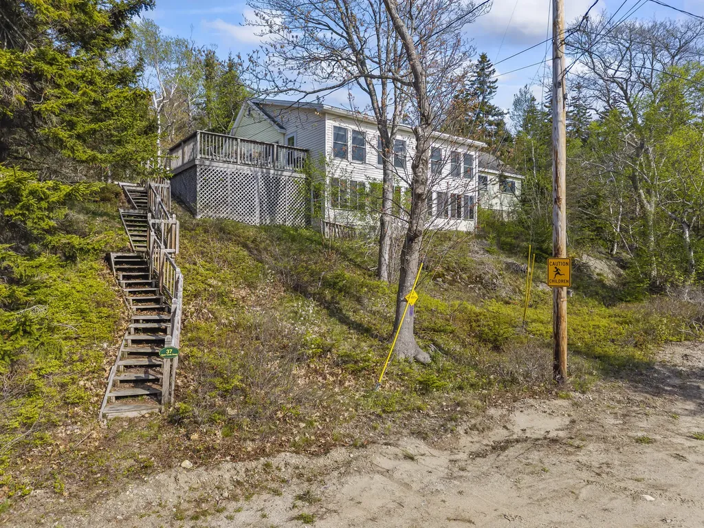 37 Spar Cove Road Phippsburg ME 04562