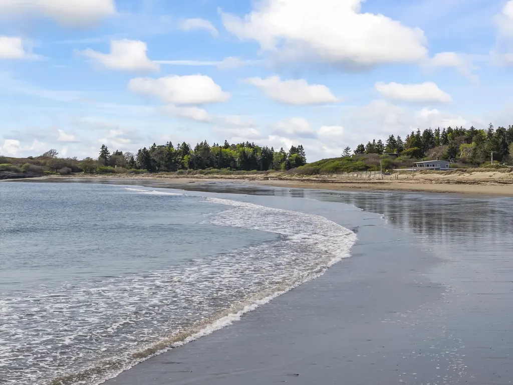 37 Spar Cove Road Phippsburg ME 04562