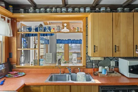 37 Spar Cove Road Phippsburg ME 04562