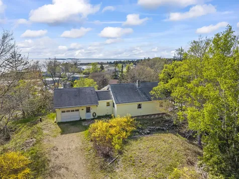 37 Spar Cove Road Phippsburg ME 04562