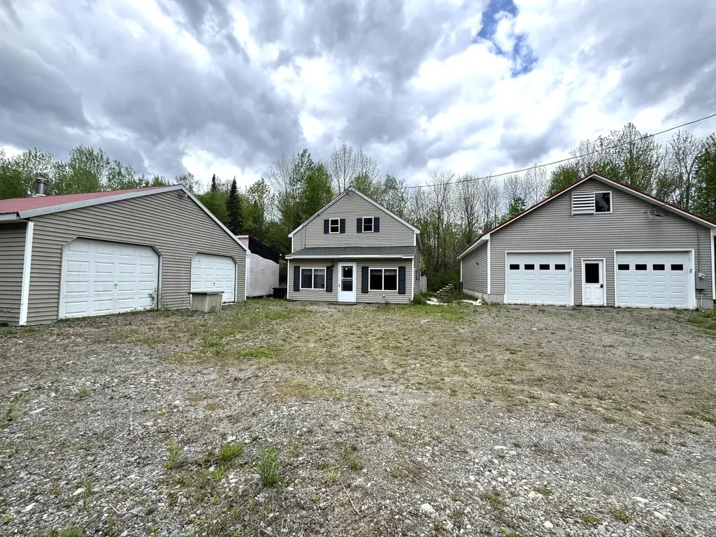 239 N Dexter Road Parkman ME 04443