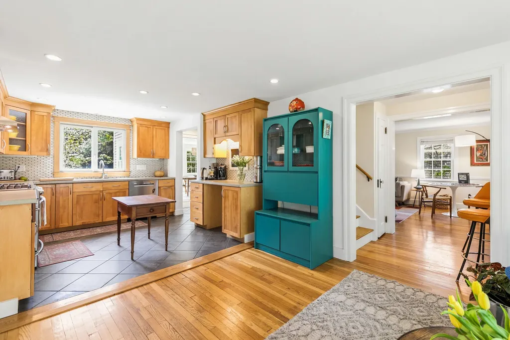 50 Oakhurst Road Cape Elizabeth ME 04107