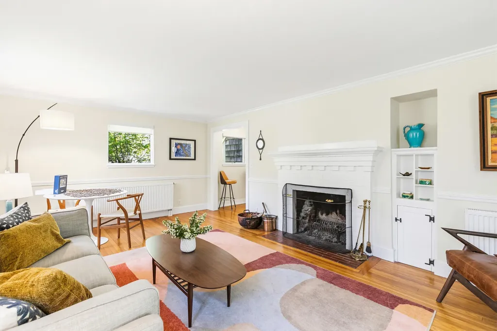 50 Oakhurst Road Cape Elizabeth ME 04107