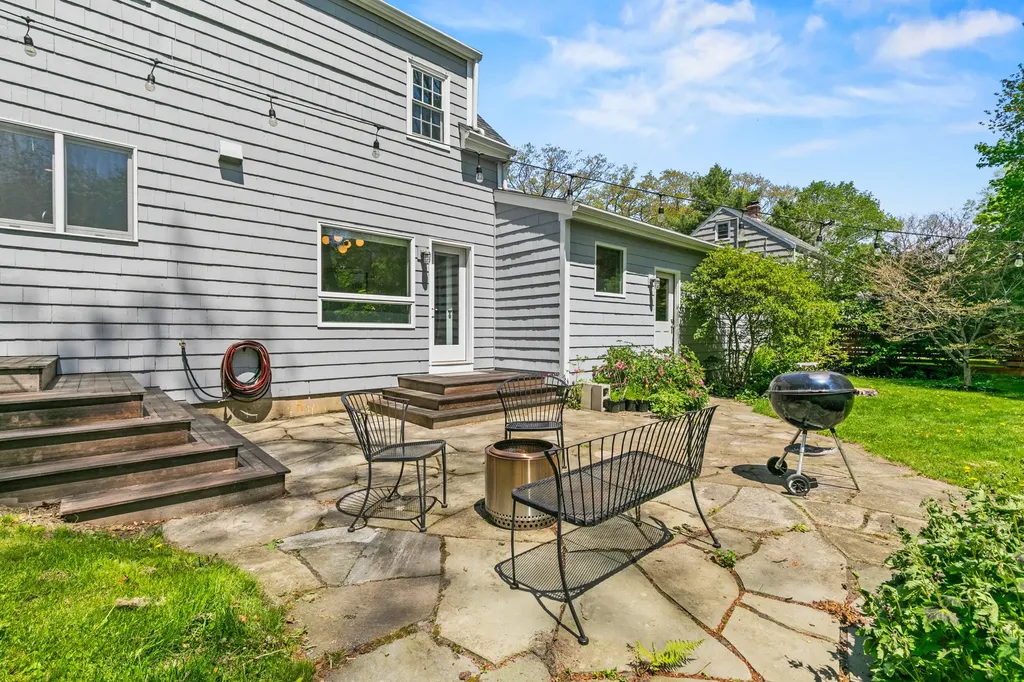 50 Oakhurst Road Cape Elizabeth ME 04107