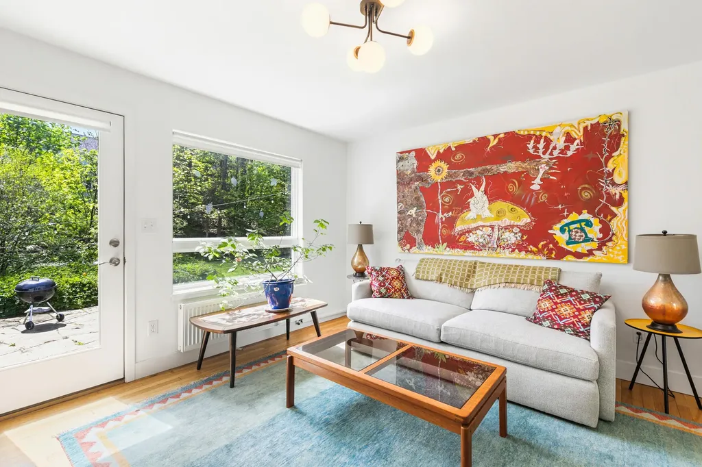 50 Oakhurst Road Cape Elizabeth ME 04107