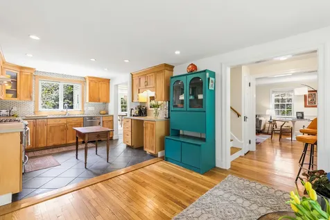 50 Oakhurst Road Cape Elizabeth ME 04107