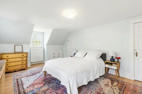 50 Oakhurst Road Cape Elizabeth ME 04107