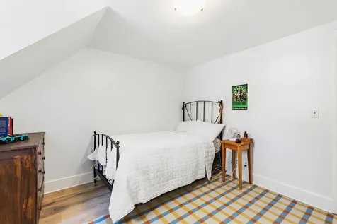 50 Oakhurst Road Cape Elizabeth ME 04107