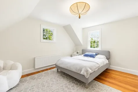 50 Oakhurst Road Cape Elizabeth ME 04107