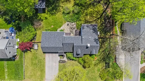 50 Oakhurst Road Cape Elizabeth ME 04107