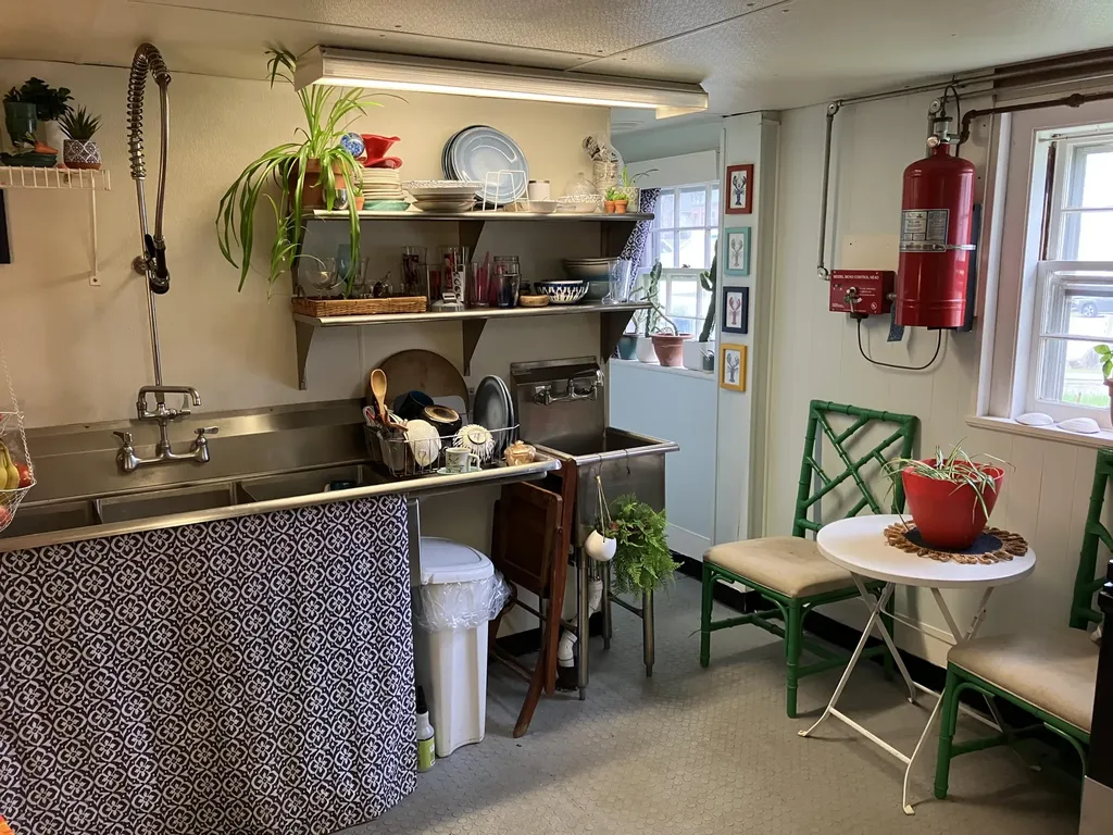 11 Water Street Damariscotta ME 04543