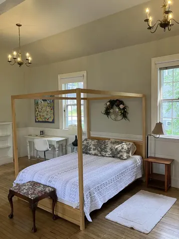 11 Water Street Damariscotta ME 04543