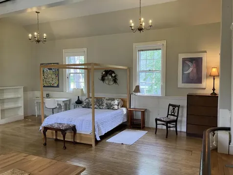 11 Water Street Damariscotta ME 04543