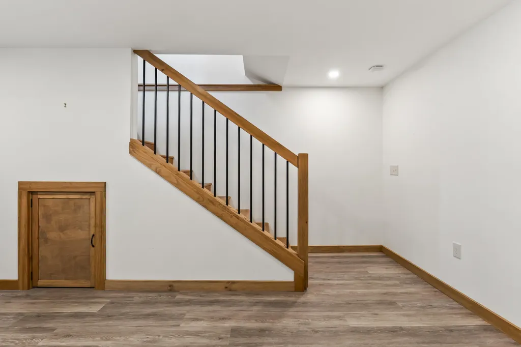 111 Beaver Way Norway ME 04268